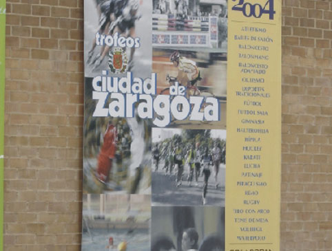 pancarta pabellon principe felipe zaragoza 1 - Publicidad e impresión en lonas