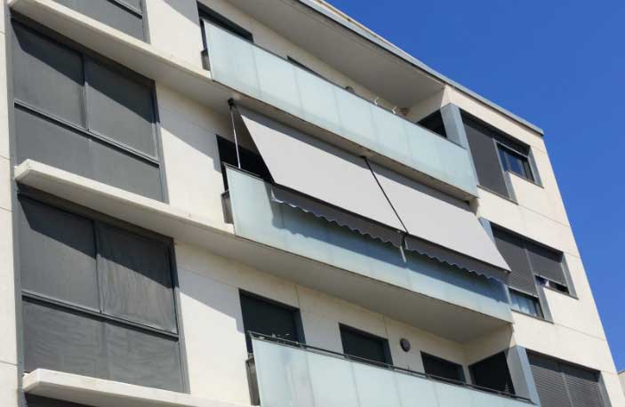 Toldos para comunidades de vecinos en Zaragoza.