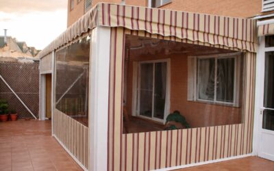Protege tu terraza del viento con cerramientos para hostelería